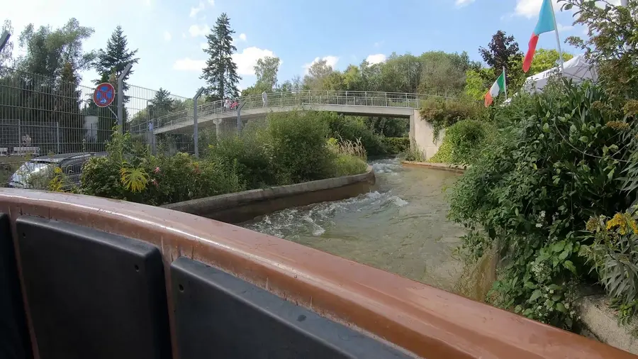 Vídeo de este atracción